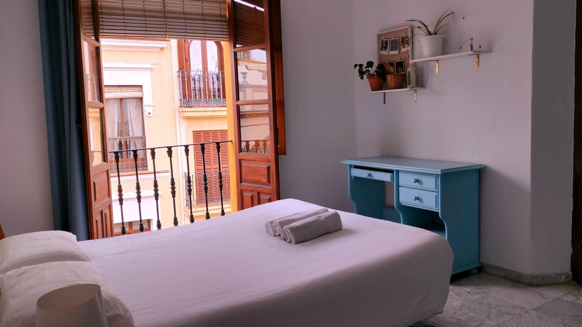 En Centro Con Vistas A La Plaza Alameda De Hercules - Hasta 6 Personas Appartement
