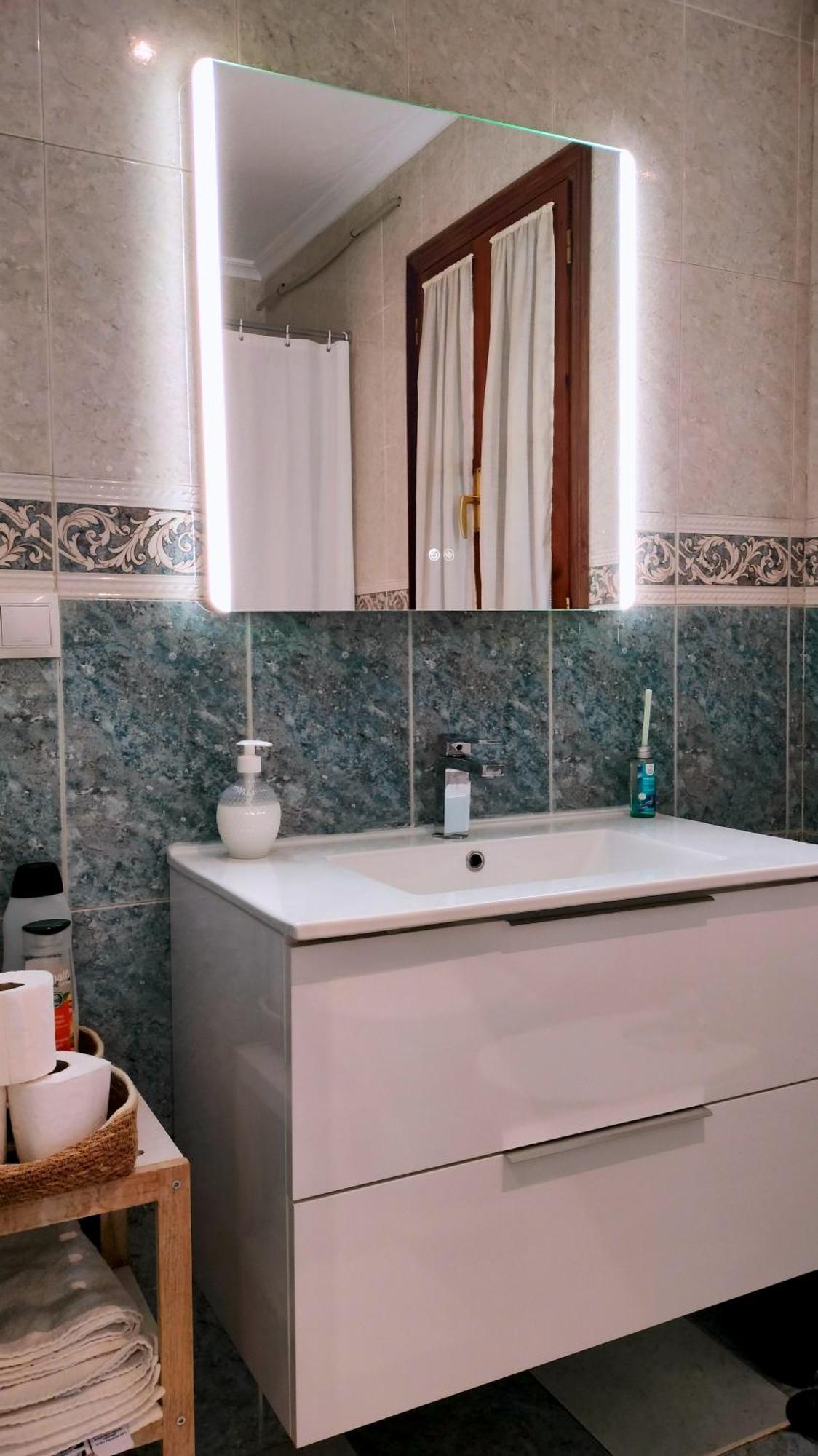 Appartement En Centro Con Vistas A La Plaza Alameda De Hercules - Hasta 6 Personas *